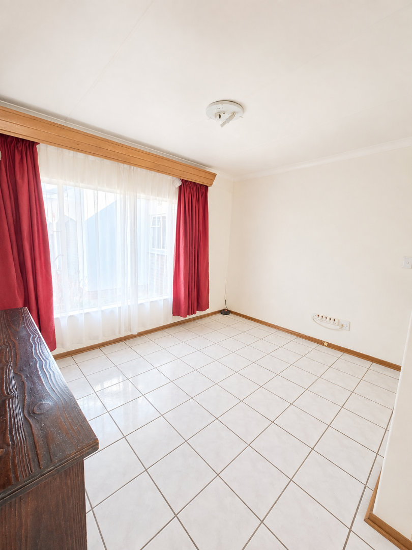3 Bedroom Property for Sale in Meiringspark North West